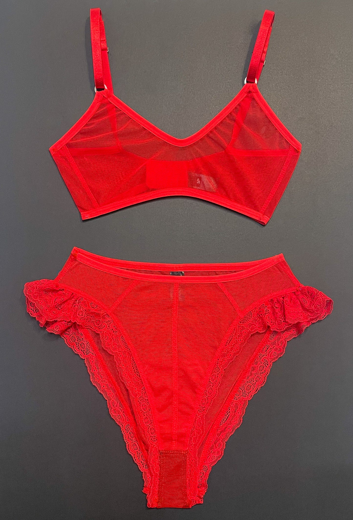 KIKI PANTIES - RED LACE