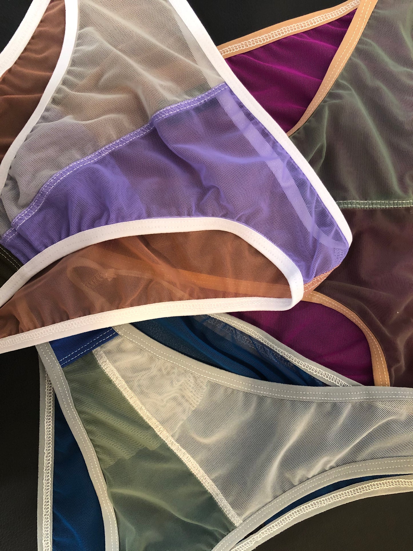 SURPRISE PACK - 3 PAIRS OF PANTIES